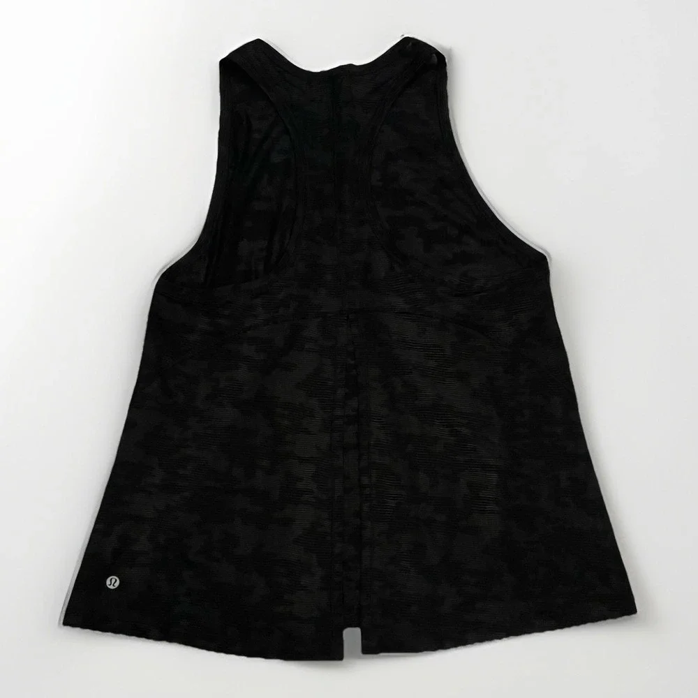 NEW Lululemon Mile Ahead‎ Tank Black Camouflage SIZE 10 Sports Running Outdoor